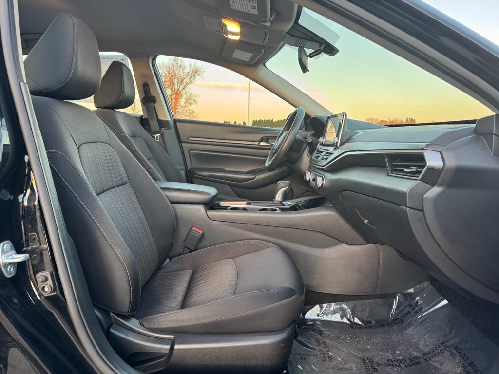 used 2024 Nissan Altima car, priced at $19,327