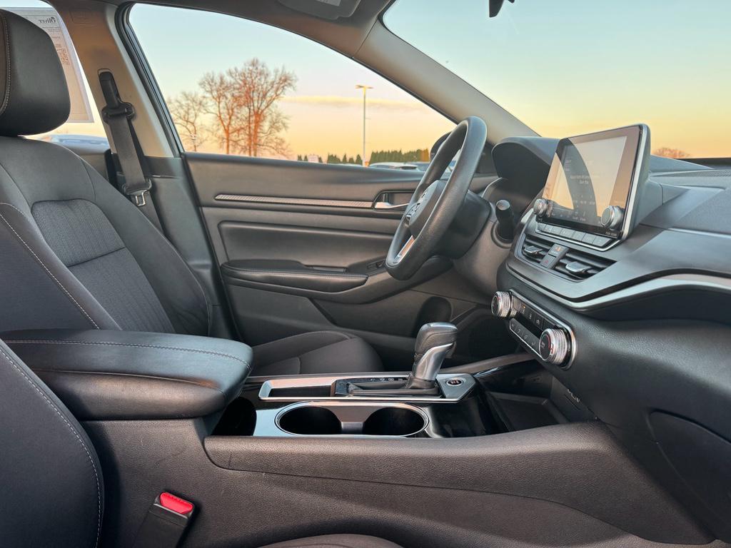 used 2024 Nissan Altima car, priced at $19,327