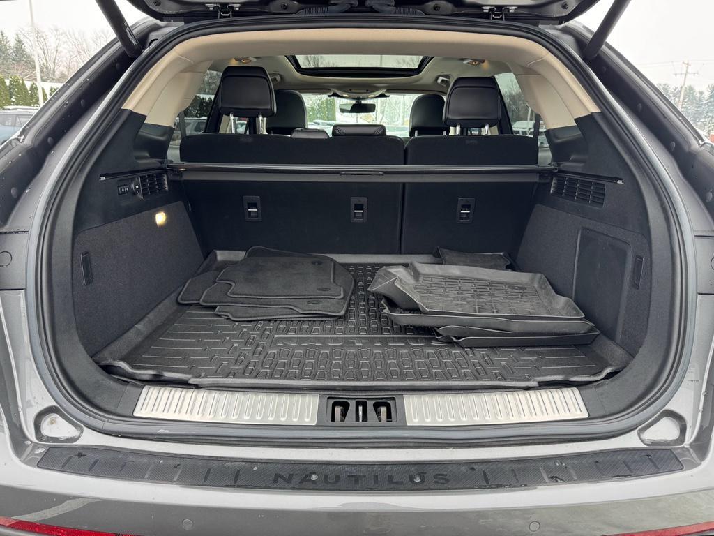 used 2022 Lincoln Nautilus car, priced at $32,783