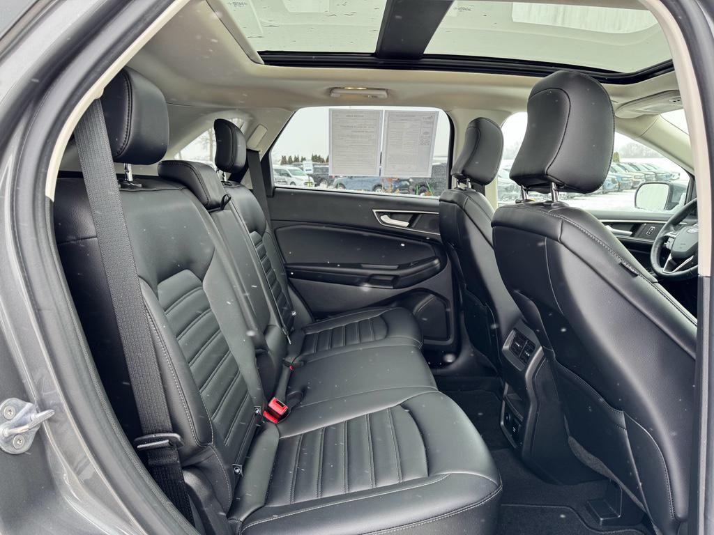 used 2022 Ford Edge car, priced at $26,898