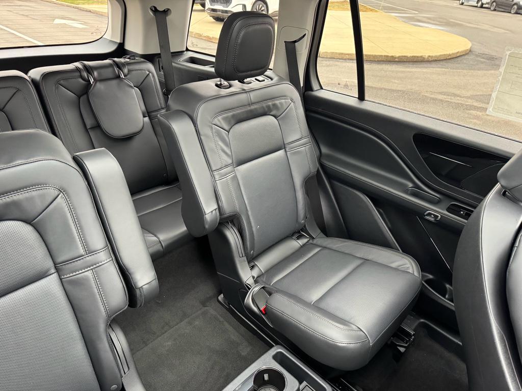 new 2026 Lincoln Aviator car, priced at $77,000