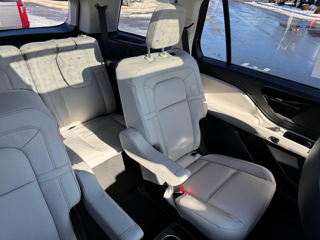 new 2026 Lincoln Aviator car, priced at $71,925