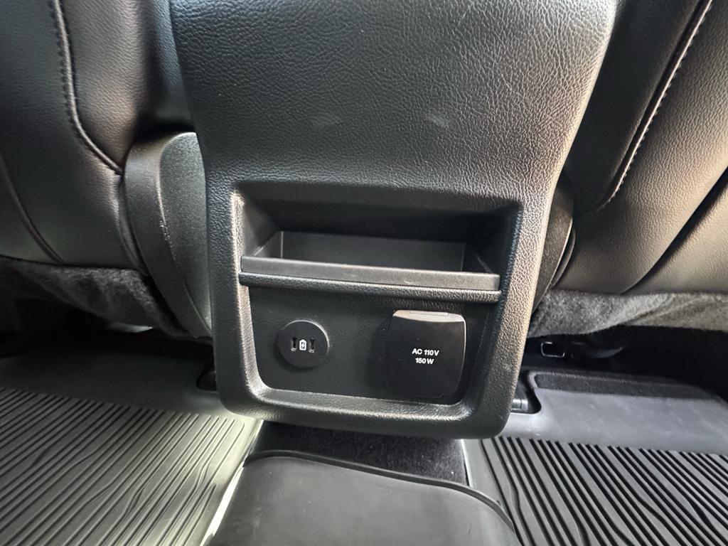 used 2024 Ford Edge car, priced at $28,068