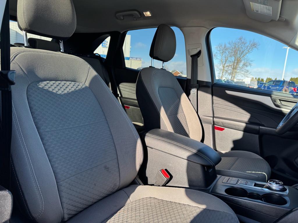 used 2022 Ford Escape car, priced at $22,299