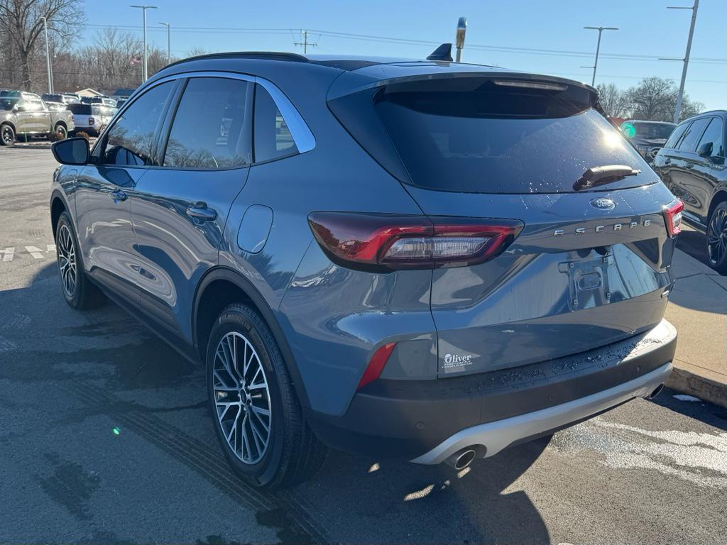 used 2023 Ford Escape PHEV car, priced at $27,120