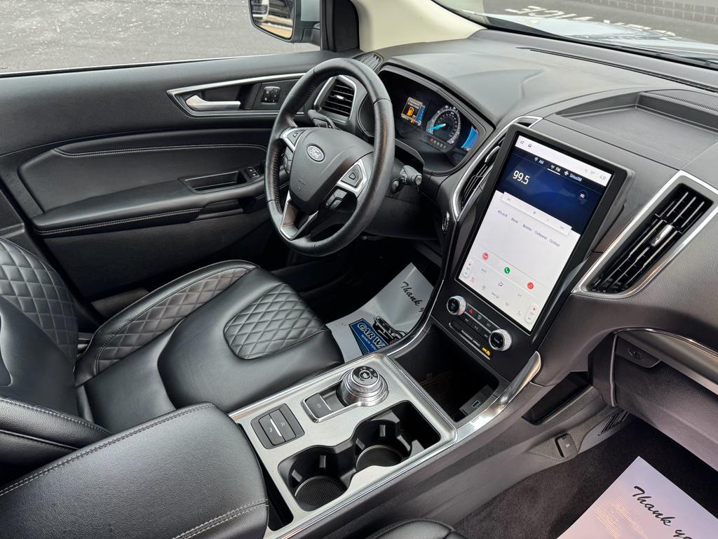used 2024 Ford Edge car, priced at $25,019
