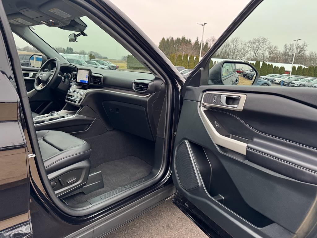 used 2023 Ford Explorer car, priced at $32,996