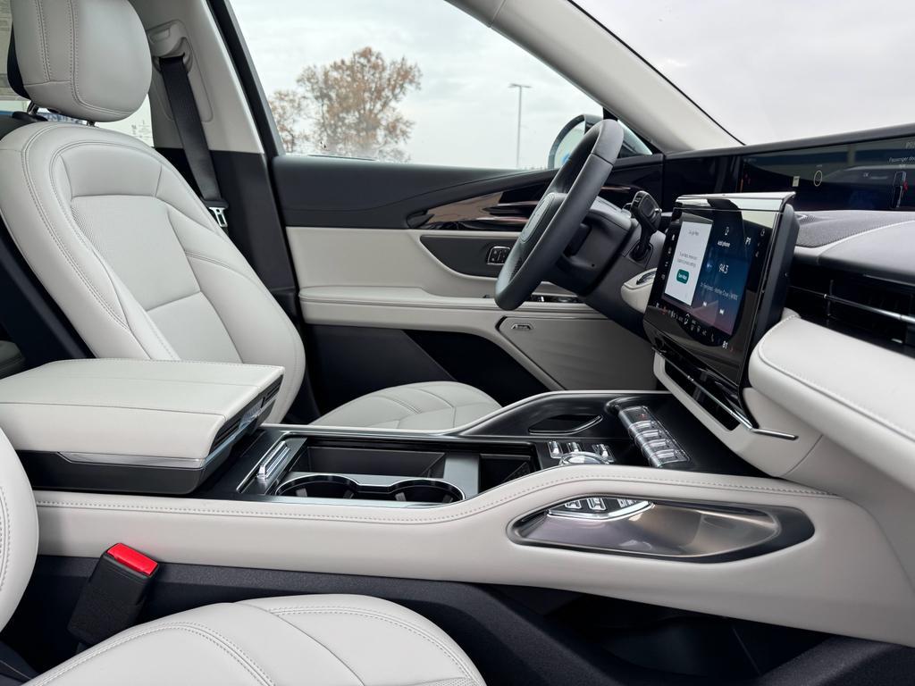 new 2026 Lincoln Nautilus car, priced at $67,105