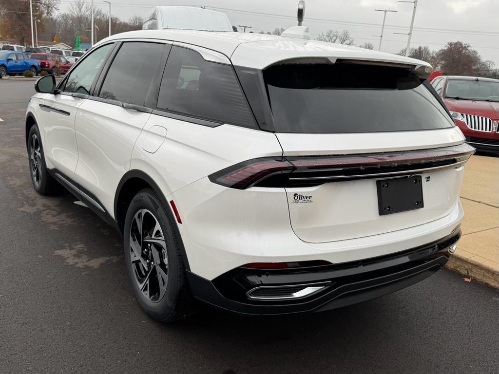 new 2026 Lincoln Nautilus car, priced at $67,105
