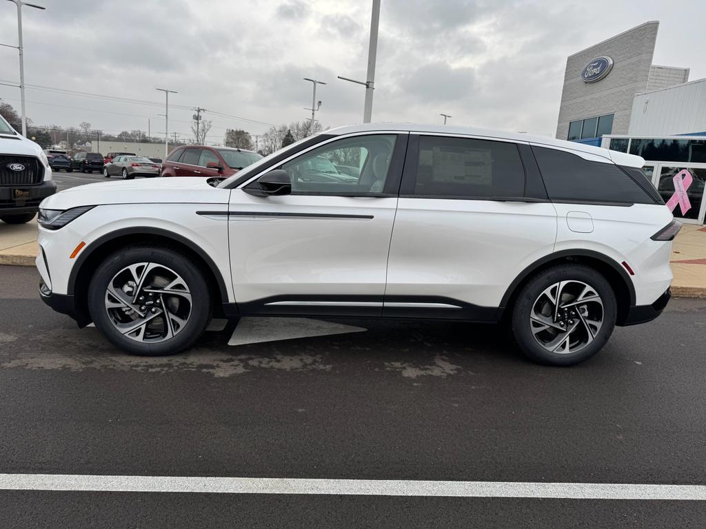 new 2026 Lincoln Nautilus car, priced at $67,105