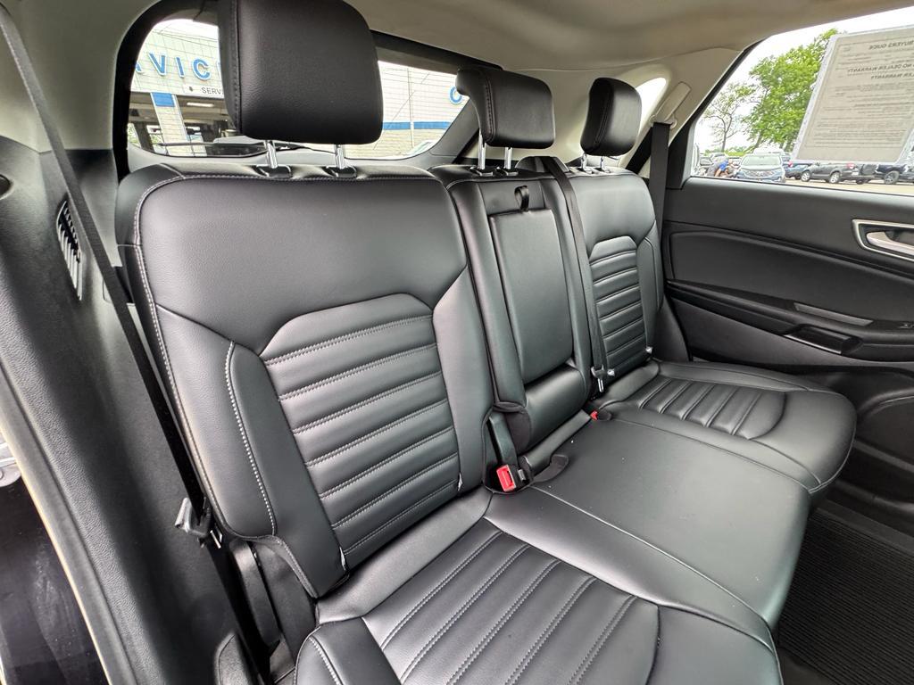 used 2024 Ford Edge car, priced at $27,550