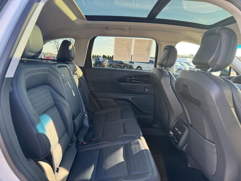 used 2024 Lincoln Nautilus car, priced at $51,997
