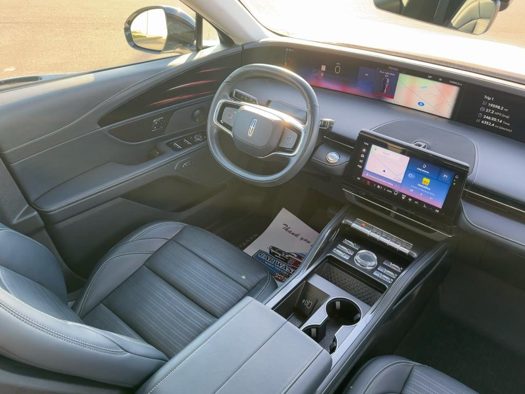 used 2024 Lincoln Nautilus car, priced at $51,697