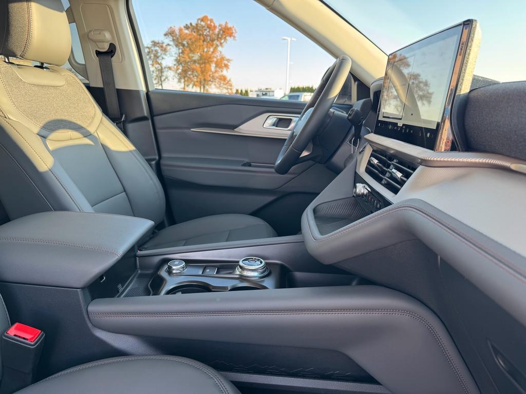 new 2026 Ford Explorer car, priced at $46,460