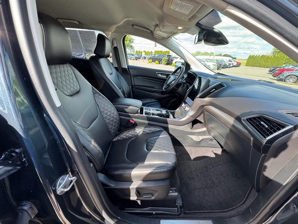 used 2023 Ford Edge car, priced at $28,950