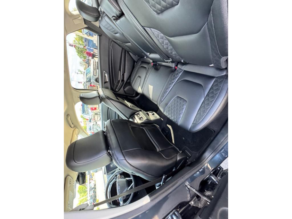 used 2023 Ford Edge car, priced at $28,950
