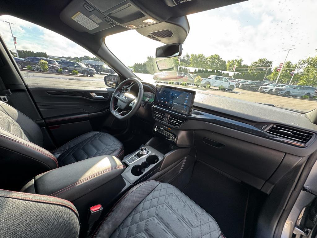 used 2023 Ford Escape car, priced at $29,741