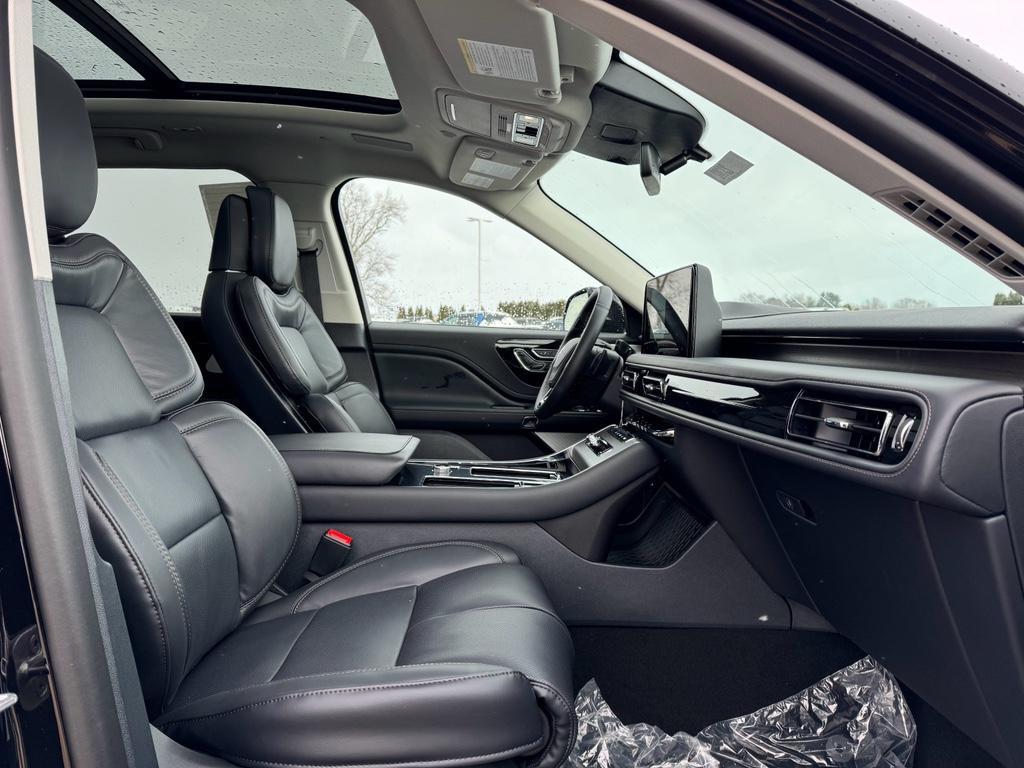 new 2026 Lincoln Aviator car, priced at $80,860