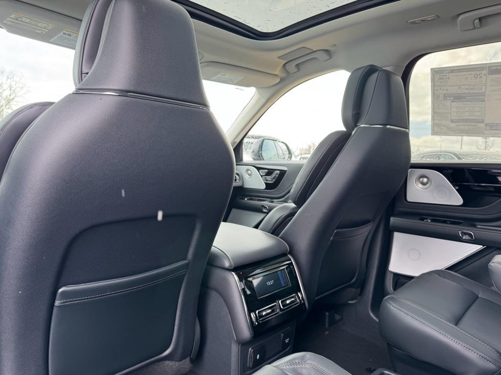 new 2026 Lincoln Aviator car, priced at $80,860