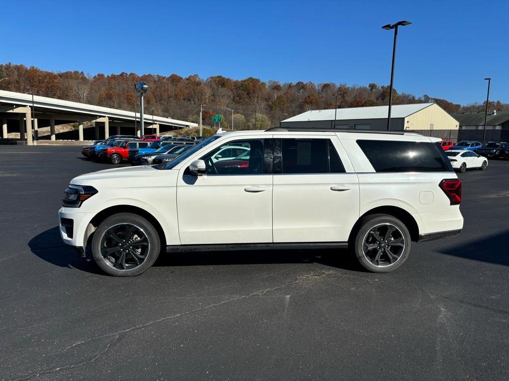 used 2022 Ford Expedition Max car, priced at $49,000