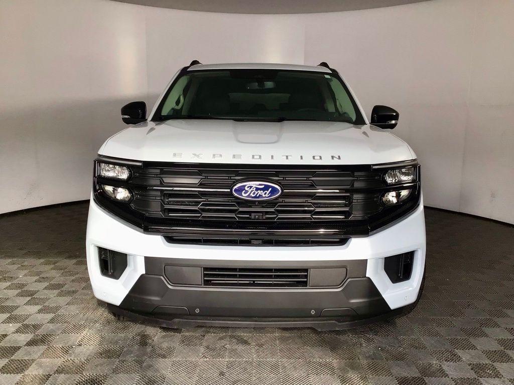 new 2026 Ford Expedition Max car, priced at $75,777