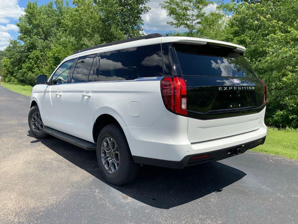 new 2027 Ford Expedition Max car, priced at $77,471