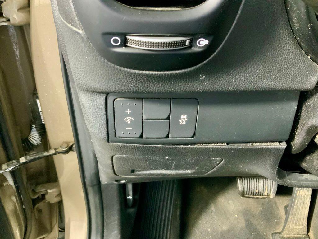 used 2016 Kia Soul car, priced at $3,487