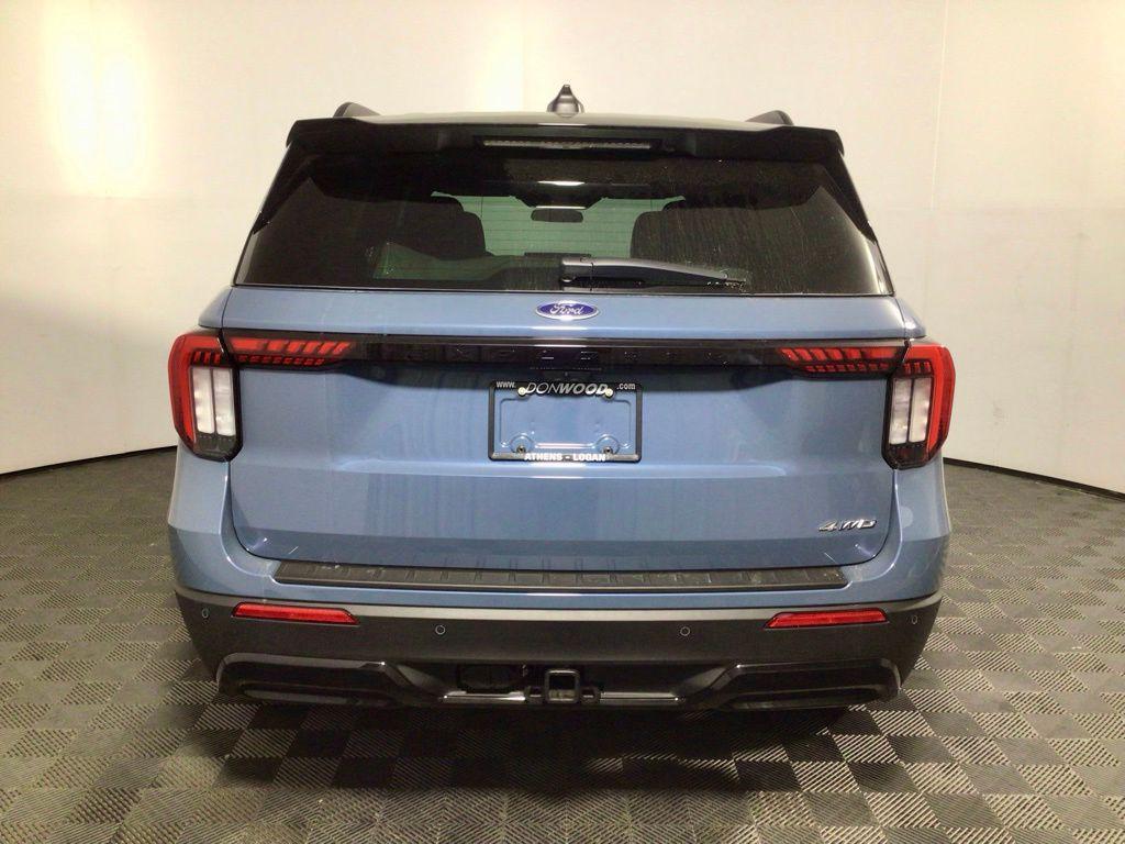 new 2025 Ford Explorer car, priced at $46,500