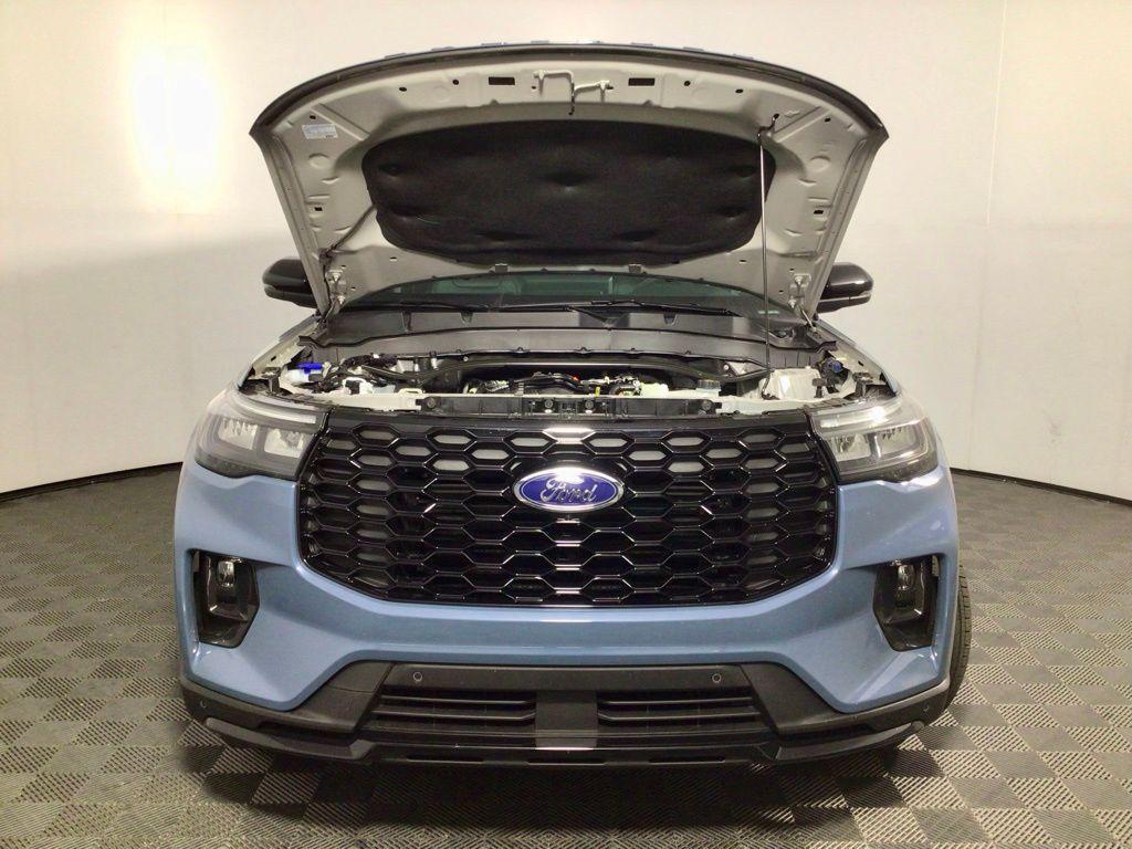 new 2025 Ford Explorer car, priced at $46,500