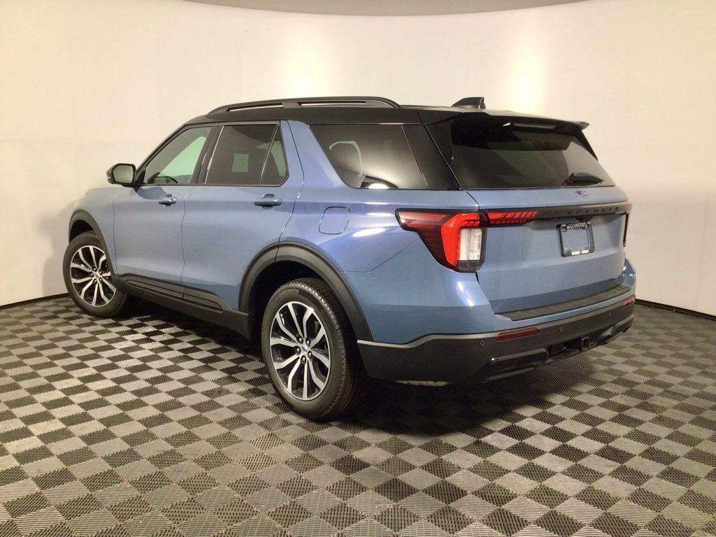 new 2025 Ford Explorer car, priced at $46,500