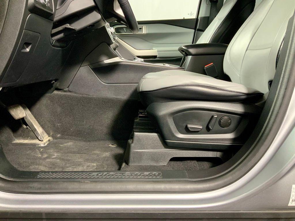 used 2021 Ford Explorer car, priced at $25,000