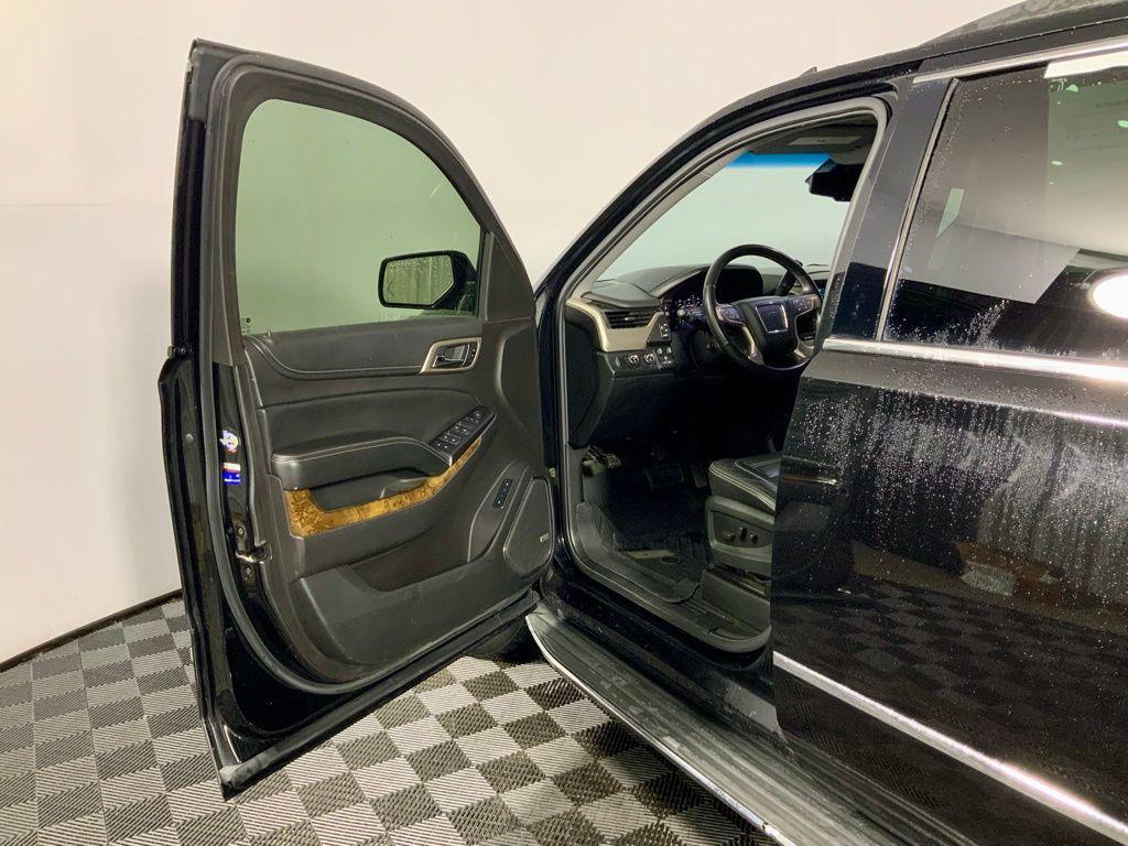 used 2015 GMC Yukon XL car, priced at $20,687