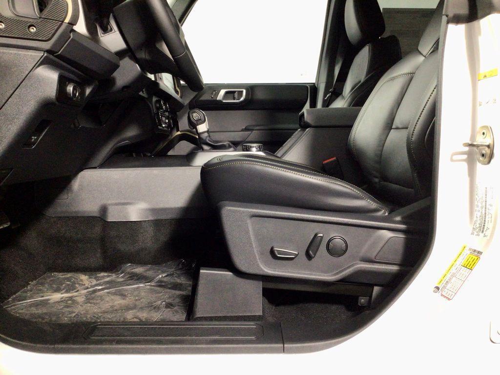 new 2025 Ford Bronco car, priced at $58,385