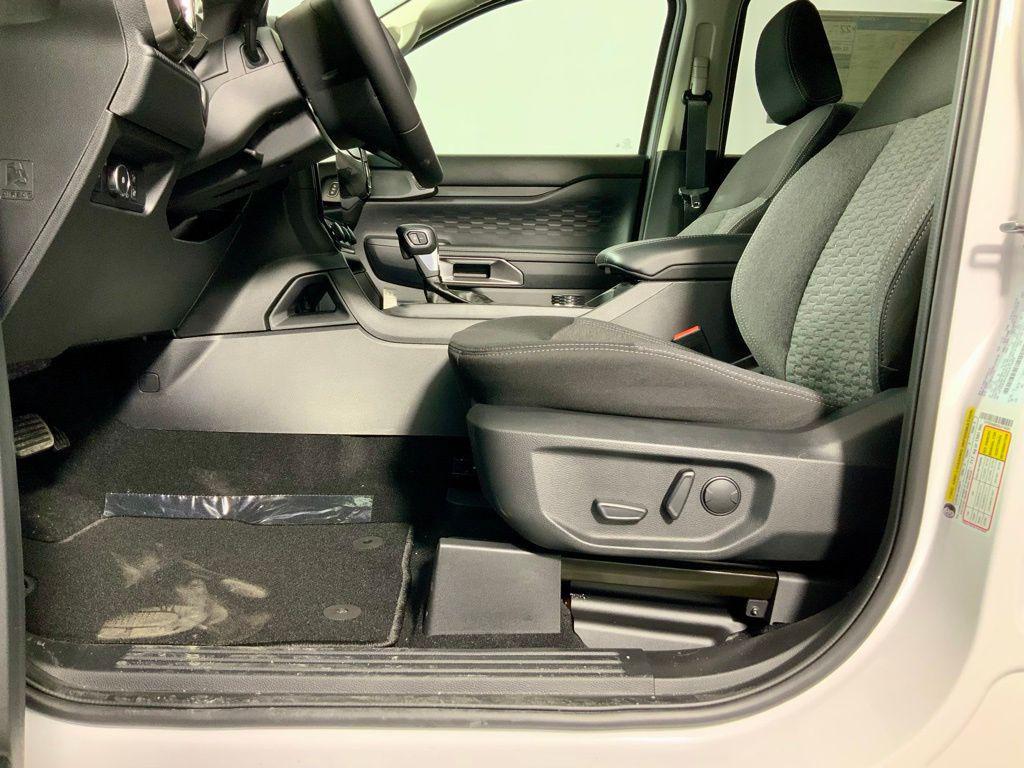 new 2025 Ford Ranger car, priced at $41,940