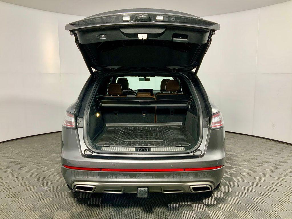 used 2022 Lincoln Nautilus car, priced at $28,500