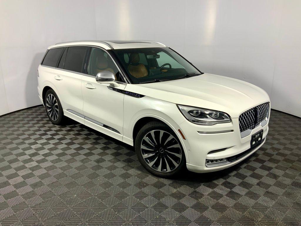 used 2022 Lincoln Aviator car, priced at $37,000