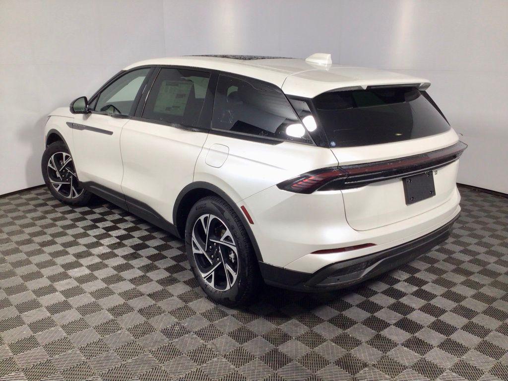 new 2026 Lincoln Nautilus car, priced at $65,690