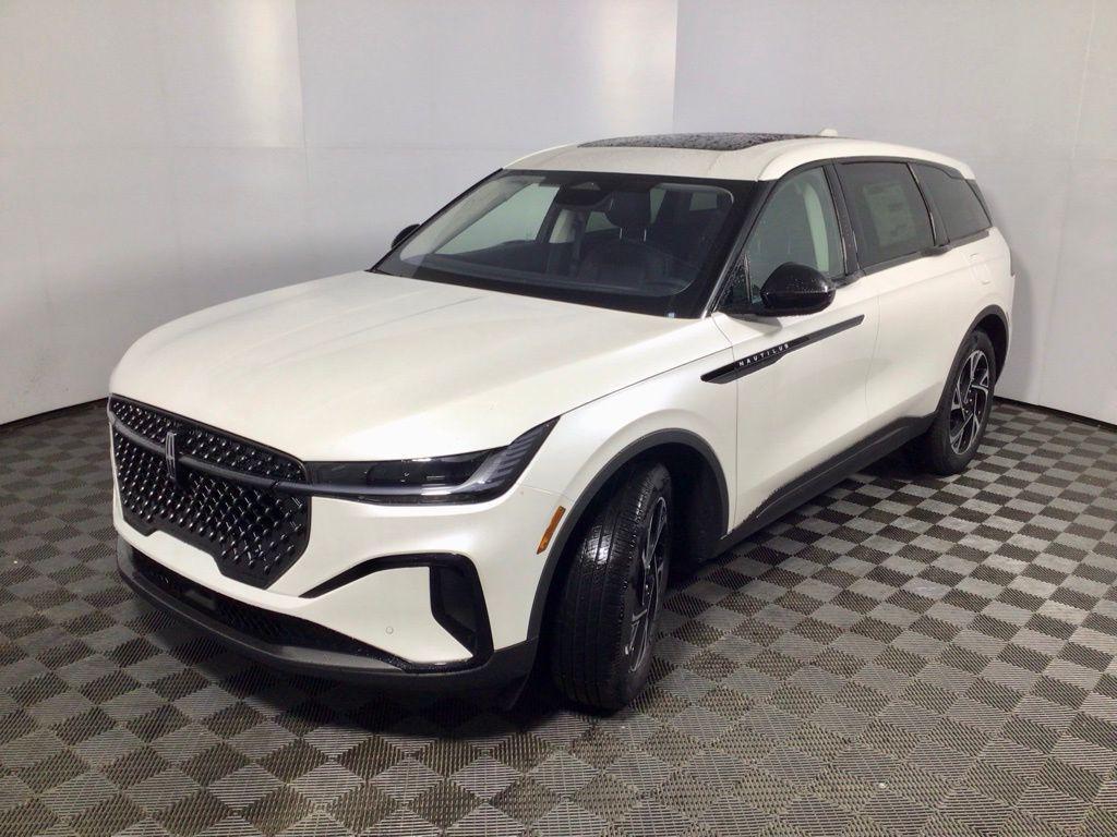 new 2026 Lincoln Nautilus car, priced at $65,690