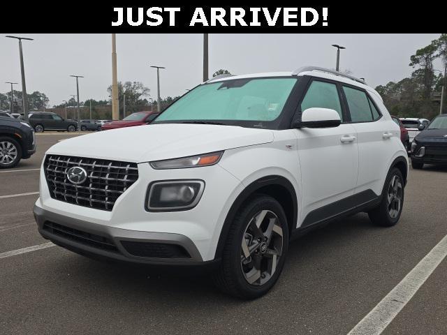 used 2025 Hyundai Venue car, priced at $19,500