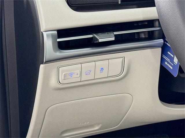 new 2026 Hyundai Tucson car, priced at $33,085