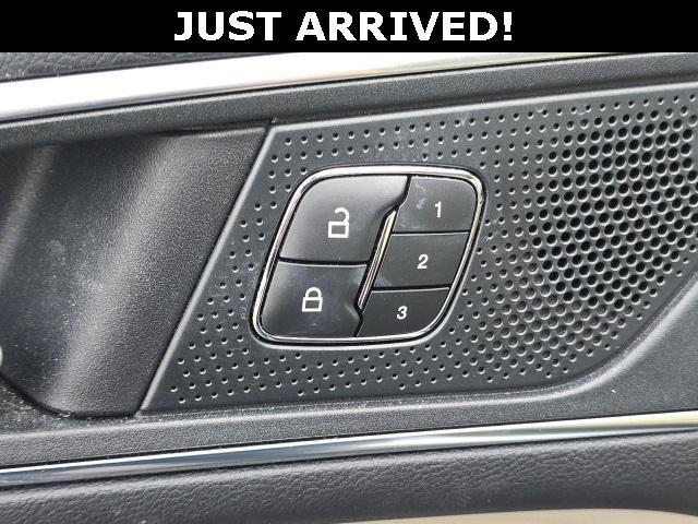 used 2020 Ford Edge car, priced at $22,000