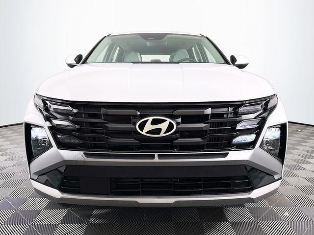 new 2026 Hyundai TUCSON Hybrid car, priced at $36,987