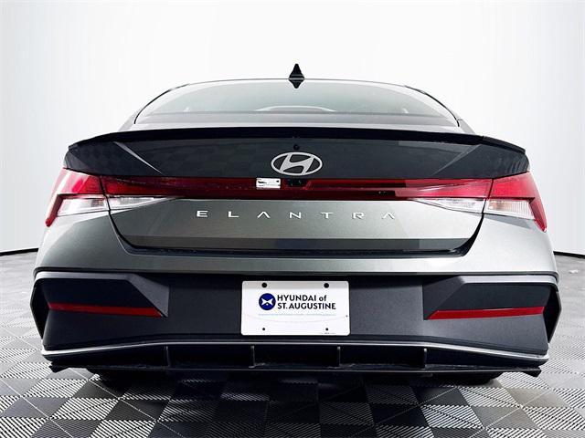 new 2025 Hyundai Elantra car, priced at $25,045