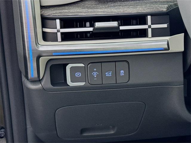 new 2025 Hyundai Santa Fe car, priced at $47,562