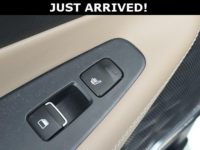 used 2021 Hyundai Santa Fe car, priced at $22,000