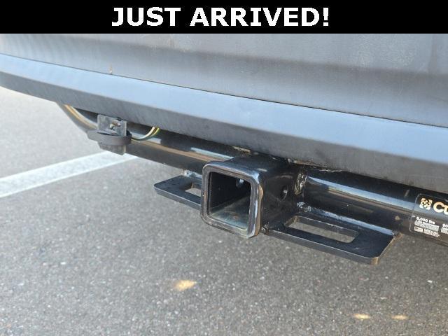 used 2016 Toyota Highlander car, priced at $21,451