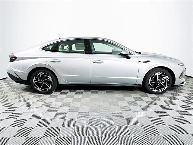 new 2026 Hyundai Sonata car, priced at $31,035