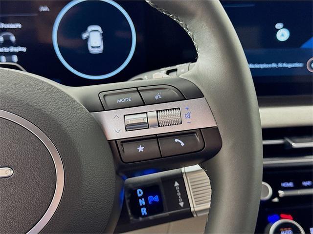 new 2025 Hyundai TUCSON Hybrid car, priced at $41,466