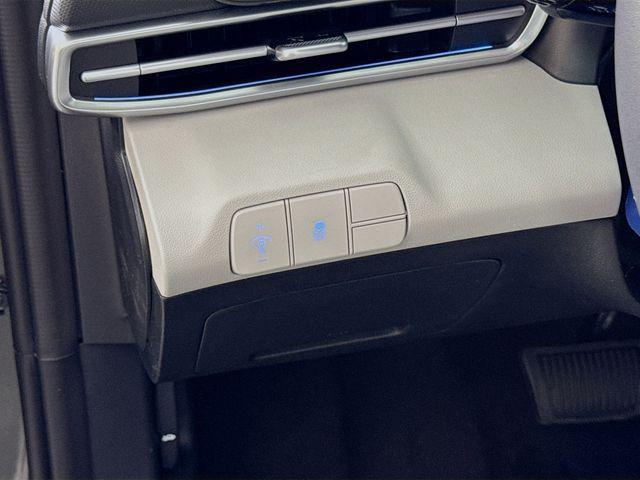 new 2026 Hyundai Elantra car, priced at $30,652