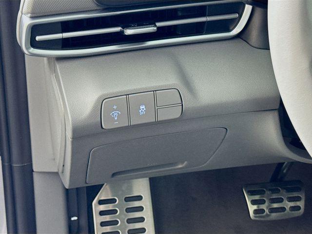 new 2026 Hyundai Elantra car, priced at $25,690